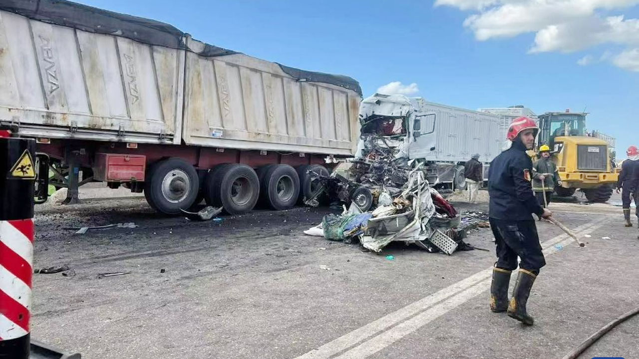 মিসরে সড়ক দুর্ঘটনায় নিহত ১৮